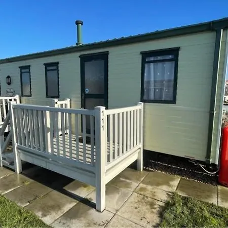 F111 - The Grange Ingoldmells, Pet Friendly And Close To Fantasy Island, Bars And Shops Exterior foto