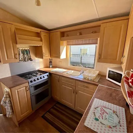 F111 - The Grange Ingoldmells, Pet Friendly And Close To Fantasy Island, Bars And Shops Exterior foto