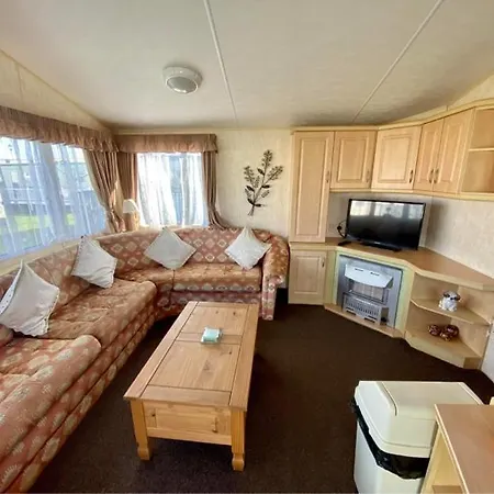 F111 - The Grange Ingoldmells, Pet Friendly And Close To Fantasy Island, Bars And Shops Exterior foto