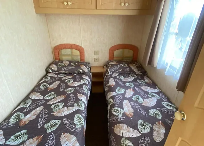 F111 - The Grange Ingoldmells, Pet Friendly And Close To Fantasy Island, Bars And Shops