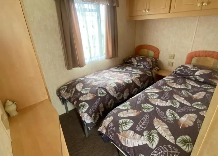 F111 - The Grange Ingoldmells, Pet Friendly And Close To Fantasy Island, Bars And Shops